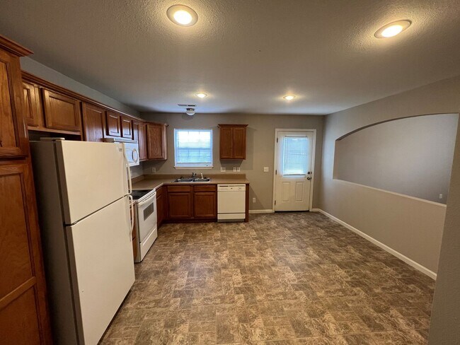 Foto del edificio - 15543 Trailside Ln
