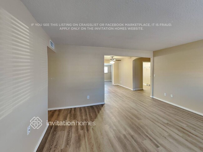 Foto del edificio - 4107 W Desert Hills Dr