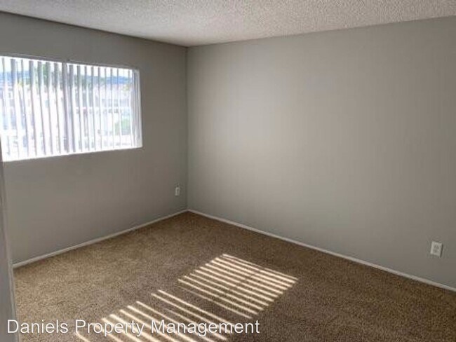 Foto del edificio - 2 br, 1 bath Apartment - 236 Taft 236 Taft #E