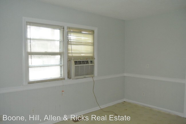 Foto del edificio - 3 br, 1.5 bath House - 716 Amos Street
