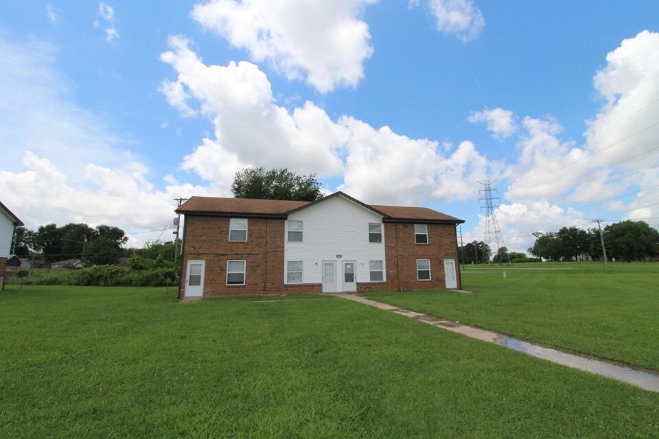 1108 Pembroke Oak Grove Rd Unit 19, Oak Grove, KY 42262 Apartment for Rent in Oak Grove, KY