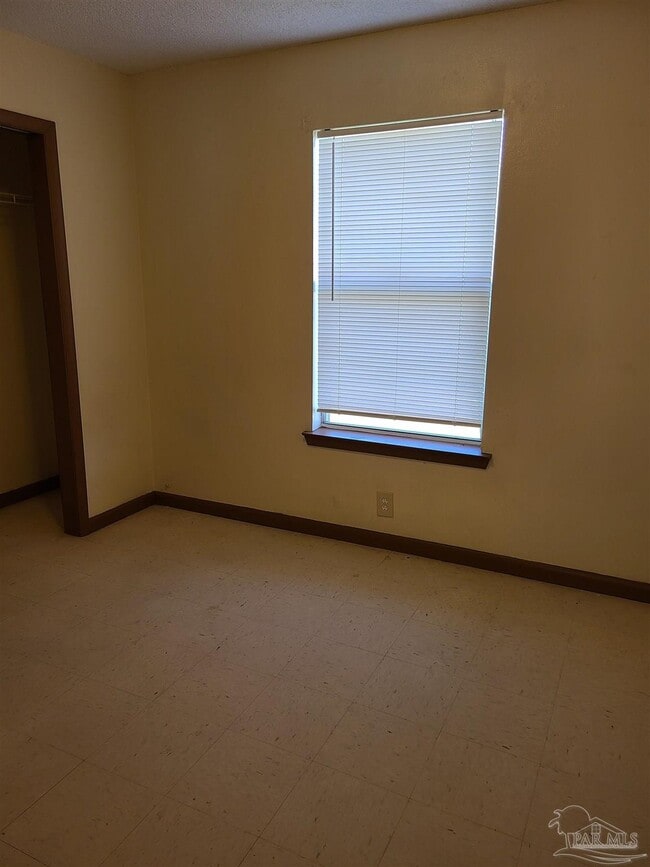 Foto del edificio - 1804 W Belmont St