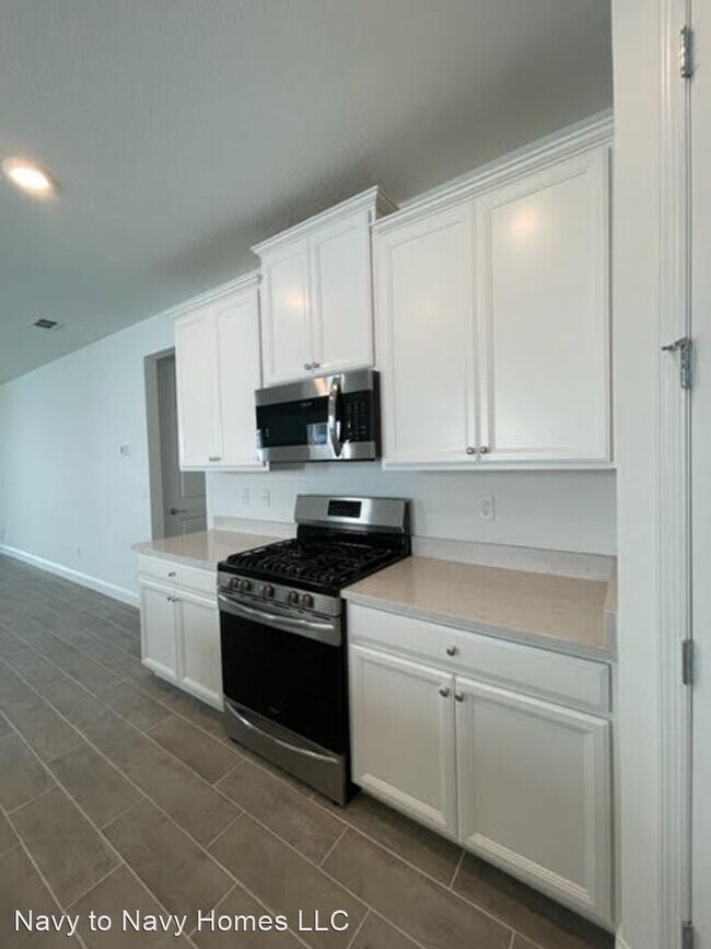 Building Photo - 3 br, 2 bath House - 220 Killarney Ave