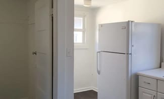 Building Photo - 317 Gladstone St