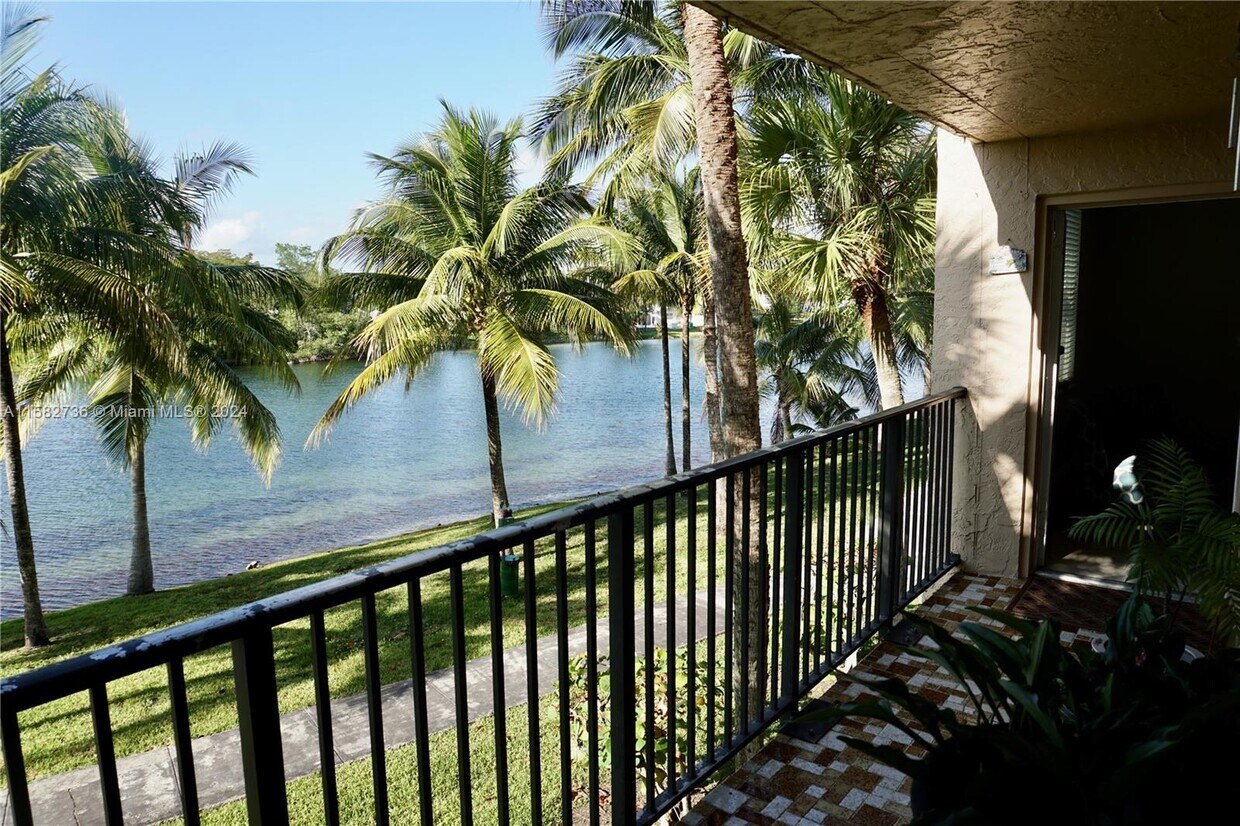 14321 N Kendall Dr Unit 209F, Miami, FL 33186 Condo for Rent in Miami