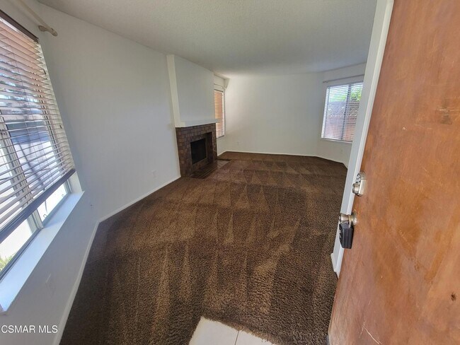 Building Photo - 1748 Sinaloa Road Unit 157