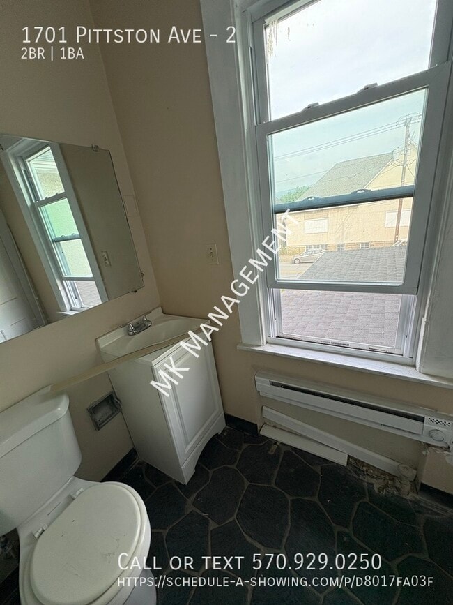 Building Photo - 1701 Pittston Ave