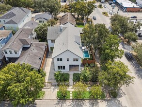 Building Photo - 1136 Woodland St