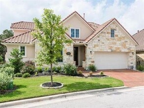 Building Photo - 9316 Villa Norte Dr