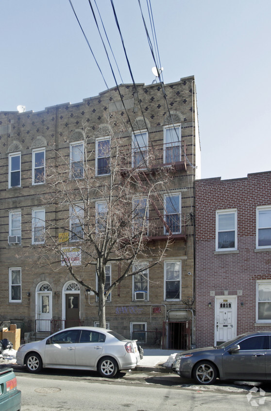 Foto principal - 1128 Beach Ave