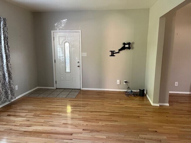 Foto del edificio - Old Town Updated 3 bed home w detached garage