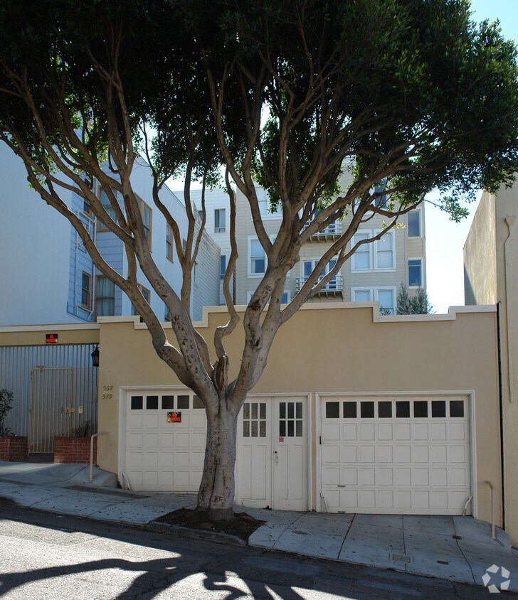 Building Photo - 567-579 Lombard St