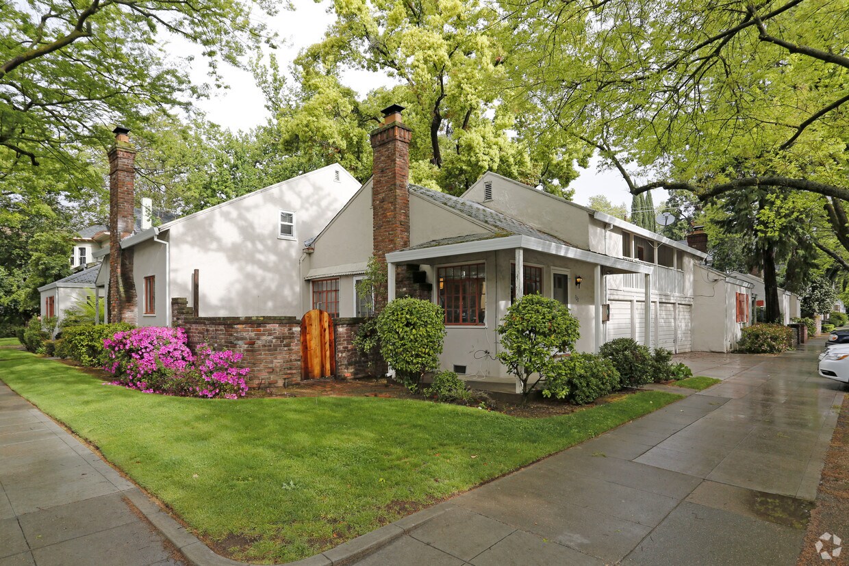 Primary Photo - 1725 H St