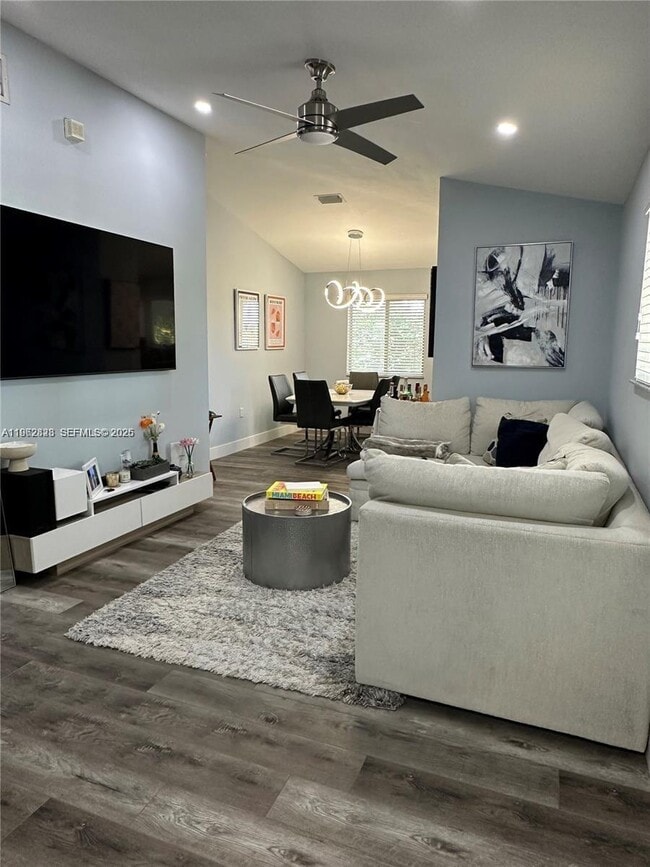 Foto del edificio - 2298 NW 78th Ave