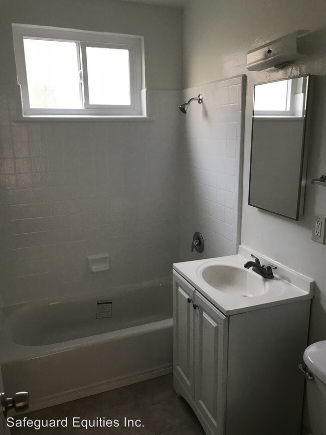 Foto del edificio - 2461 Linden Ave
