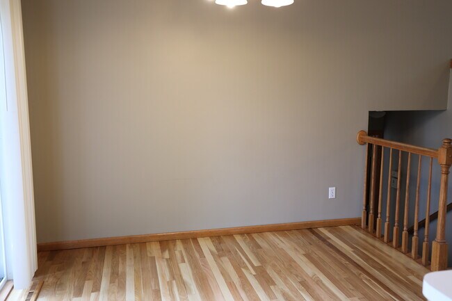 Building Photo - 17240 Idlewood Way