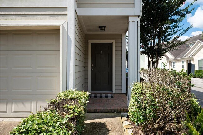 Foto del edificio - 7022 Plum Creek Trail Ln