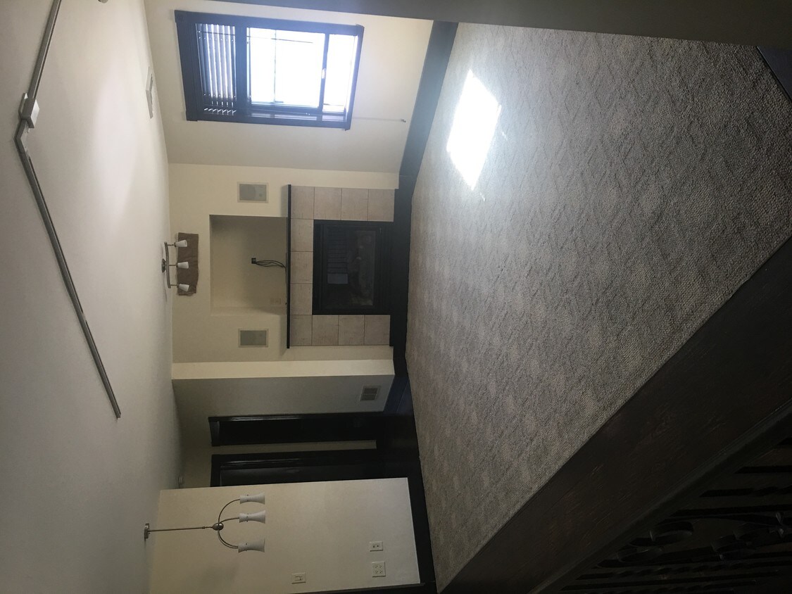 Living Room - 7 E Camden Ave