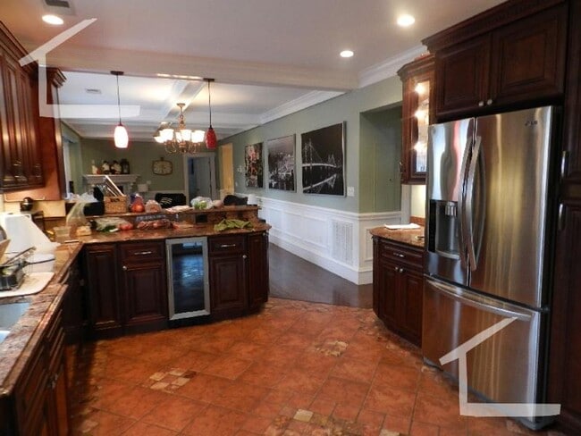 Foto del edificio - AMAZING 4 bed 3 bath in Brighton... JUNE 1ST MOVE IN