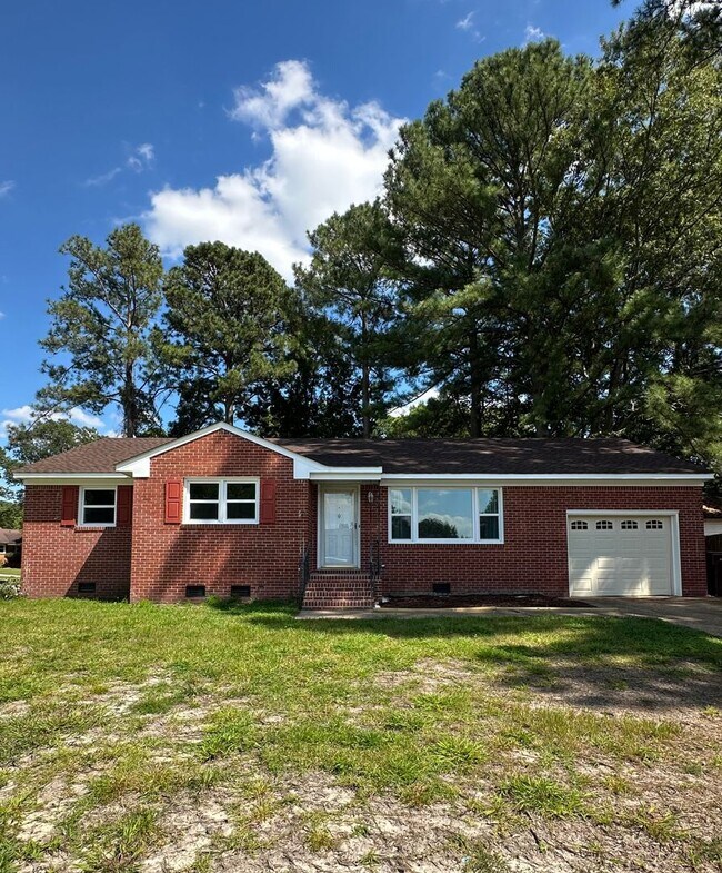 Foto del edificio - 3 Bedroom house in Western Branch