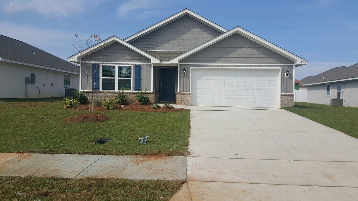 Foto principal - 10958 War Emblem Ave