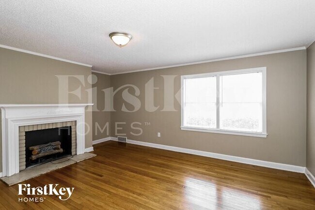 Foto del edificio - 8039 Chambers St