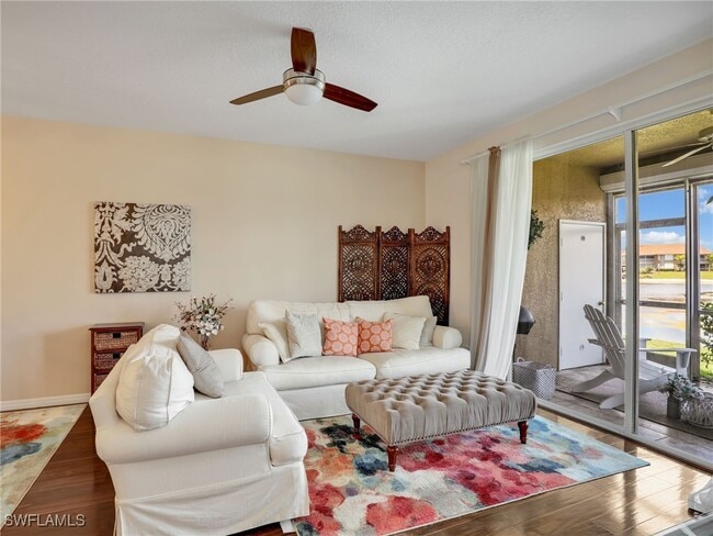 Foto del edificio - 6670 Huntington Lakes Cir