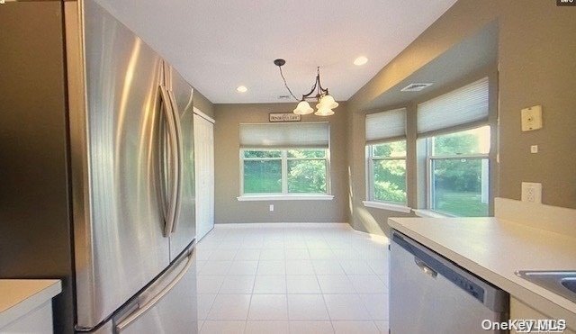Building Photo - 20 Leeward Ct