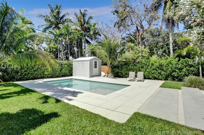 Foto del edificio - 764 NE 76th St