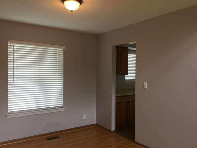 Foto del edificio - 13809 S Petersburg Drive