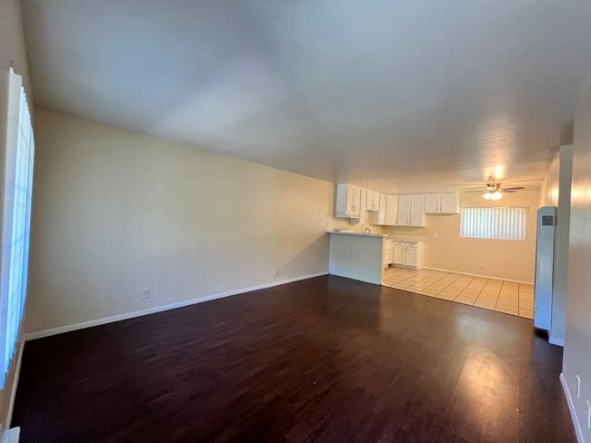 Building Photo - burwood1241