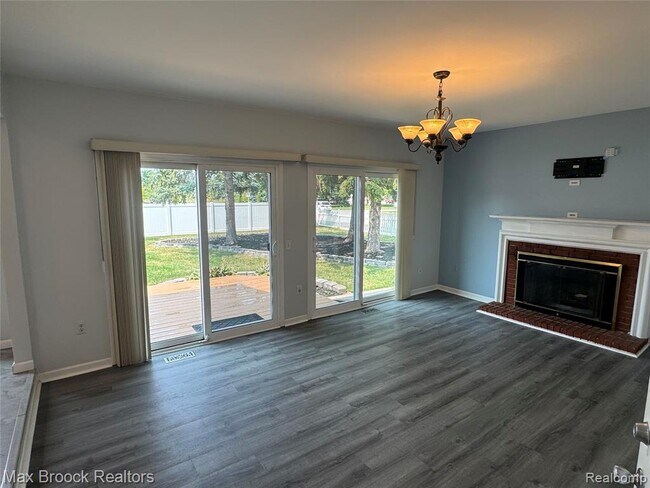 Foto del edificio - 35865 Ashford Dr