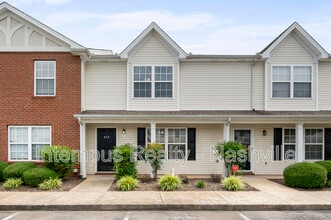 Building Photo - 415 Shoshone Pl