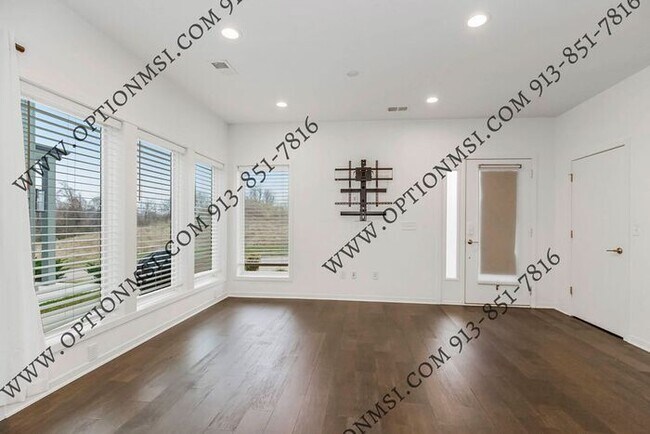 Foto del edificio - Welcome to Mount Prospect!