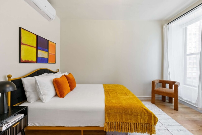 Building Photo - 491 2nd Ave