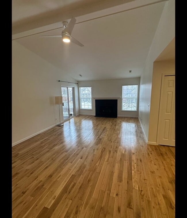 Building Photo - 44783 Marigold Dr