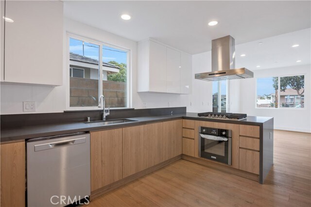 Building Photo - 12673 9th St