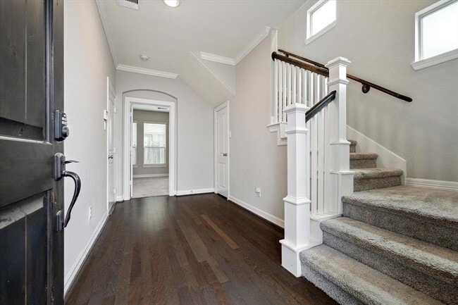 Foto del edificio - 430 N Live Oak St