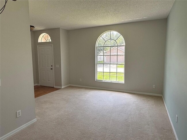 Foto del edificio - 12521 Sparkleberry Rd
