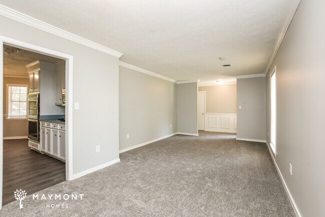 Foto del edificio - 34 Pebble Hill Dr