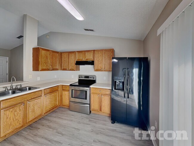 Foto del edificio - 938 Millenbeck Ave