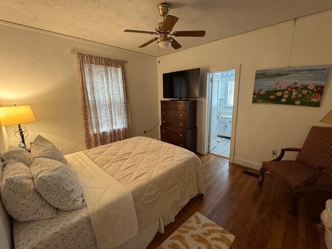 Foto del edificio - 1710 Ohio Ave