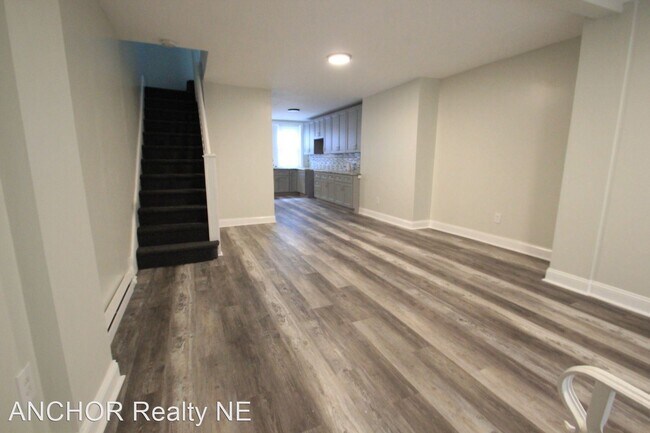 Building Photo - 3 br, 1 bath House - 2613 S. 71st St.