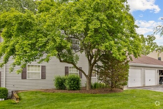 Building Photo - 27 N Victoria Ln