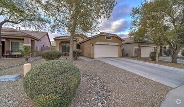 Building Photo - 44811 Paraiso Ln