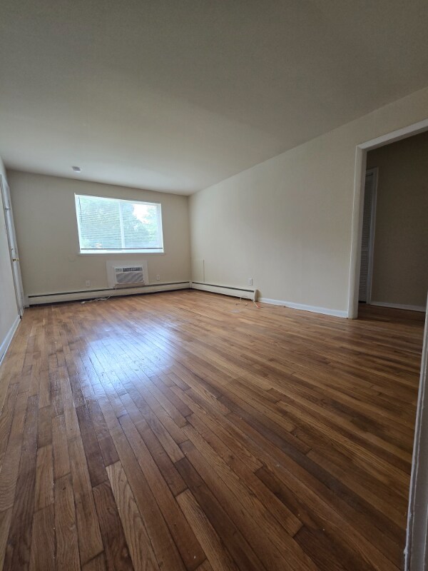 Foto del edificio - 3206 Ellwood Ave