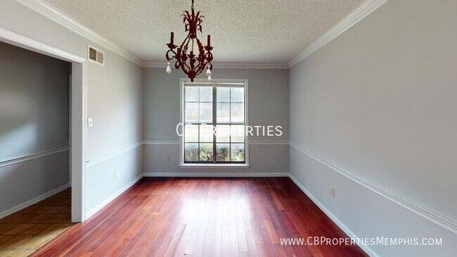 Foto del edificio - Wonderful home, Great location, Upgraded a...