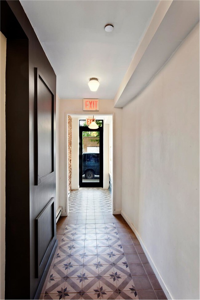 Foto del edificio - 137 Nelson St