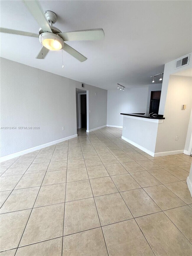 Foto del edificio - 12620 Vista Isles Dr