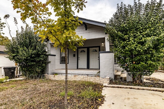 Building Photo - 1317 W French Pl